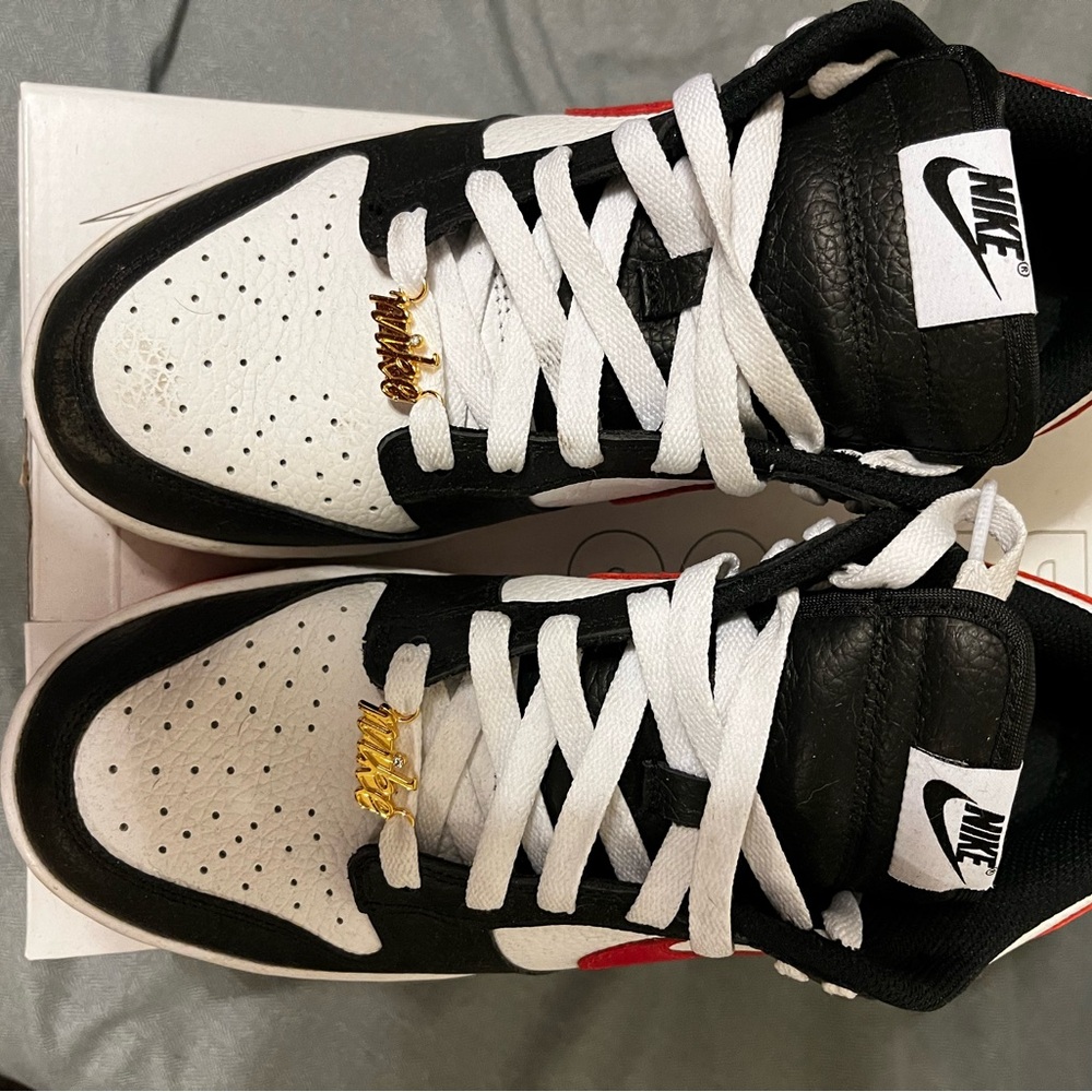 Nike Black and White Athletic Shoes